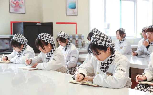 ���c��Փ�n